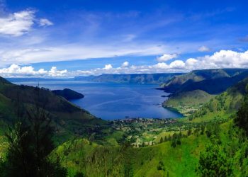 4 Destinasi Wisata Danau Toba yang Mempesona Destinasi Wisata Danau Toba yang Mempesona di Sumatera Utara