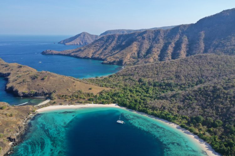 Wisata Sumbawa Dengan Pemandangan Terbaik