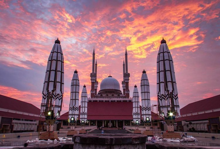 10 Tempat Wisata Instagramable di Semarang yang Kekinian