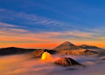 10 Bukit Terbaik di Jawa Timur untuk Menikmati Sore 10 Bukit Terbaik di Jawa Timur untuk Menikmati Sore
