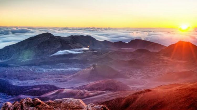 9 Tempat Terindah di Dunia Sekaligus Membuat Ngeri
