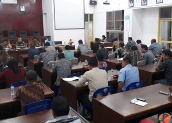 Buka Posko 24 Jam, Tim Desk Pilkada Sumut 2018 di Kota Siantar Dibagi 4 Tim Buka Posko 24 Jam, Tim Desk Pilkada Sumut 2018 di Kota Siantar Dibagi 4 Tim