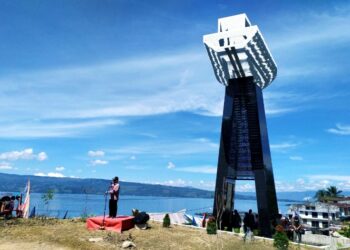 Duka di Danau Toba! Bupati Simalungun Resmikan Tugu Replika KM Sinar Bangun