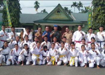 Tim Karate Shiroite Denpom I/1 Siantar Menjuarai Piala Danrem 022/Pantai Timur