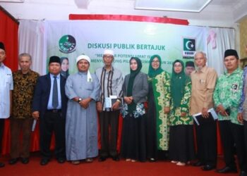 Diskusi Publik FORHATI “Kalau Bisa Membulatkan Tekad, Semoga Simalungun Bersama Kita” Diskusi Publik FORHATI “Kalau Bisa Membulatkan Tekad, Semoga Simalungun Bersama Kita”