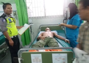 Karyawan STTC ini Terkapar Diserempet Mopen Sinar Beringin yang Belok Mendadak