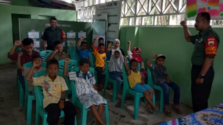 Bantu Pendidikan Anak Kurang Mampu, Koramil 01/SU Gelar Giat Belajar di Markas