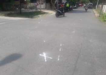 Vario Kontra Vario di Persimpangan Jalan Adam Malik, Dua Warga Simalungun Luka-Luka Vario Kontra Vario di Persimpangan Jalan Adam Malik, Dua Warga Simalungun Luka-Luka