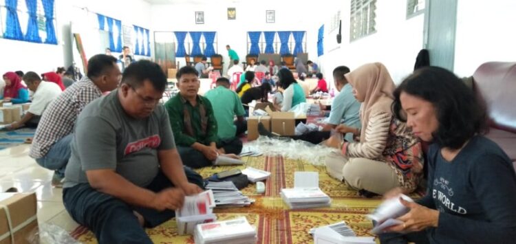 Lipat Su-Su Capres/Cawapres dan DPD, KPU Pematangsiantar Kerahkan 50 Orang