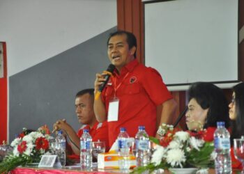 Konfercab Serentak PDIP Zona II, Pengurus dan Kader Diharapkan Bekerja di Garis Partai Konfercab Serentak PDIP Zona II, Pengurus dan Kader Diharapkan Bekerja di Garis Partai