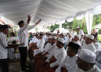 Akan Terbang ke Arab Saudi, Walikota Siantar Tepung Tawari 149 Calon Haji