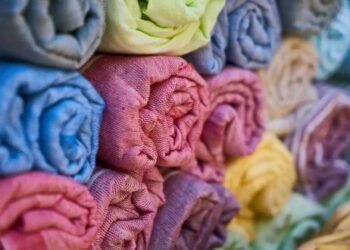 Viral, Kain Lap Murah Disulap Menjadi Fashion Elegan Kain Lap Murah Disulap Menjadi Fashion Elegan.