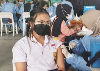 Siswi SMP Ngaku Baru Melahirkan dan membuang bayinya ke sungaiSaat Akan Divaksin