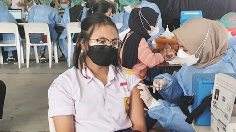 Siswi SMP Ngaku Baru Melahirkan dan membuang bayinya ke sungaiSaat Akan Divaksin