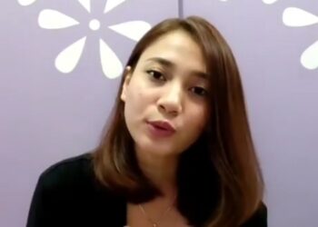 Viral Usai 'Tembak' Sandiaga, Vincentia Tifaani Unggah Video Klarifikasi di Instagram Viral Usai 'Tembak' Sandiaga, Vincentia Tifaani Unggah Video Klarifikasi di Instagram