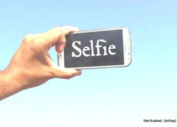 Ambil Gambar saat Nyoblos di Bilik Suara, Pemilih Bisa Dipenjara & Denda Rp 12 Juta