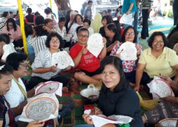 Siantar Menuju Kota Batik, Mayjen (Purn) Sumiharjo Pakpahan Datangkan Ahli dari Pekalongan Siantar Menuju Kota Batik, Mayjen (Purn) Sumiharjo Pakpahan Datangkan Ahli dari Pekalongan