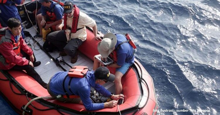 Evakuasi Korban Lion Air JT610, Seorang Anggota Tim Penyelam Tewas Tenggelam Evakuasi Korban Lion Air JT610, Seorang Anggota Tim Penyelam Tewas Tenggelam