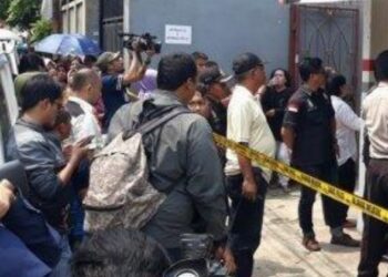 Tewas Dibantai di Bekasi, Jenazah Keluarga Nainggolan Akan Dimakamkan di Samosir Tewas Dibantai di Bekasi, Jenazah Keluarga Nainggolan Akan Dimakamkan di Samosir