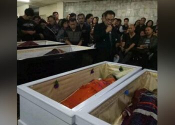 Sebelum Tewas Dibantai Bersama Istri dan 2 Anaknya, Nainggolan 'Hubungi' Ibunya Sebelum Tewas Dibantai Bersama Istri dan 2 Anaknya, Nainggolan 'Hubungi' Ibunya