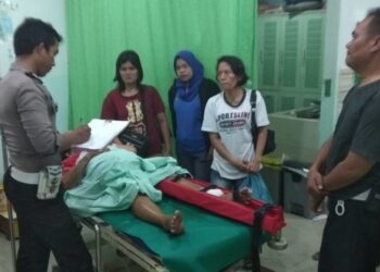 Mau Nyeberangi Jalan SM Raja, Ibu Pensiunan Guru ini Ditabrak Pelajar Mau Nyeberangi Jalan SM Raja, Ibu Pensiunan Guru ini Ditabrak Pelajar