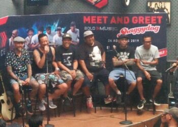 Grup Band Shaggydog dan "Nasi Telur"