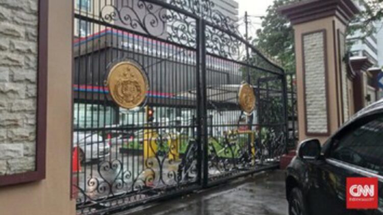 Mabes Polri Diserang, Seorang Terduga Teroris Dilumpuhkan Serang Mabes Polri, Seorang Terduga Teroris Dilumpuhkan