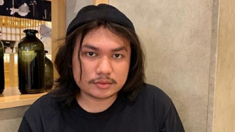 Selebgram Keanu Angelo Membuat Video Permintaan Maaf Secara Terbuka
