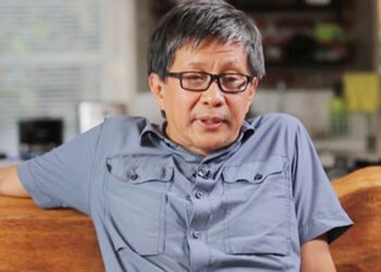Kebencian Rocky Gerung kepada Jokowi Membuat Kepintarannya Sirna Publik pun banyak bertanya, mengapa Rocky Gerung benci banget pada Jokowi?
