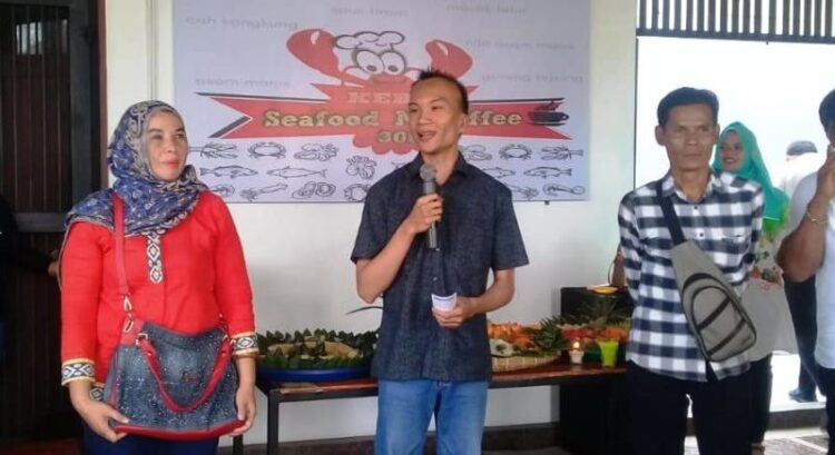 Suhanto Pakpahan (tengah). (ist/tsp)