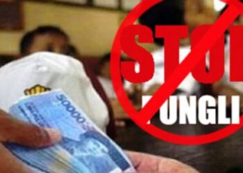 Terbukti Pungli Seragam Sekolah, Seorang Kepsek SMP Negeri Divonis 4 Tahun Penjara Terbukti Pungli Seragam Sekolah, Seorang Kepsek SMP Negeri Divonis 4 Tahun Penjara