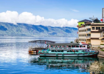 30 Spot Wisata Danau Toba Terbaik - Jelajahi dari Sisi Luar dan Dalam Spot Wisata Danau Toba Terbaik