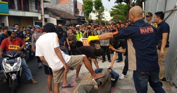 Remaja Ini Tewas Dikeroyok Geng Motor Karena Diteriaki Maling Saat Mencari Kucing