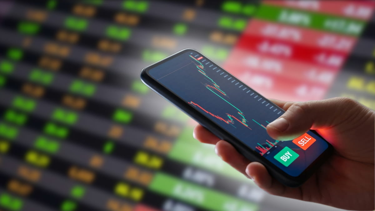 BURSA Indonesia kembali menjadi sorotan. Setelah beberapa pekan bergerak fluktuatif, Indeks Harga Saham Gabungan mencatat reli tajam.